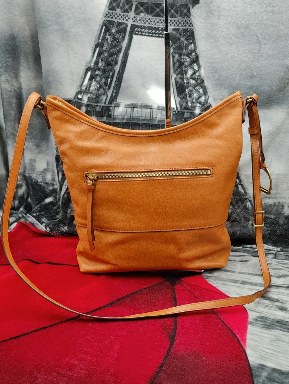 Margot New York beautiful hobo